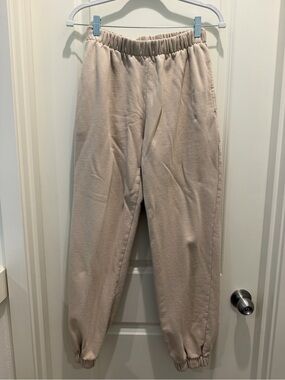 Brandy Melville Beige Elastic-Waist Sweatpants